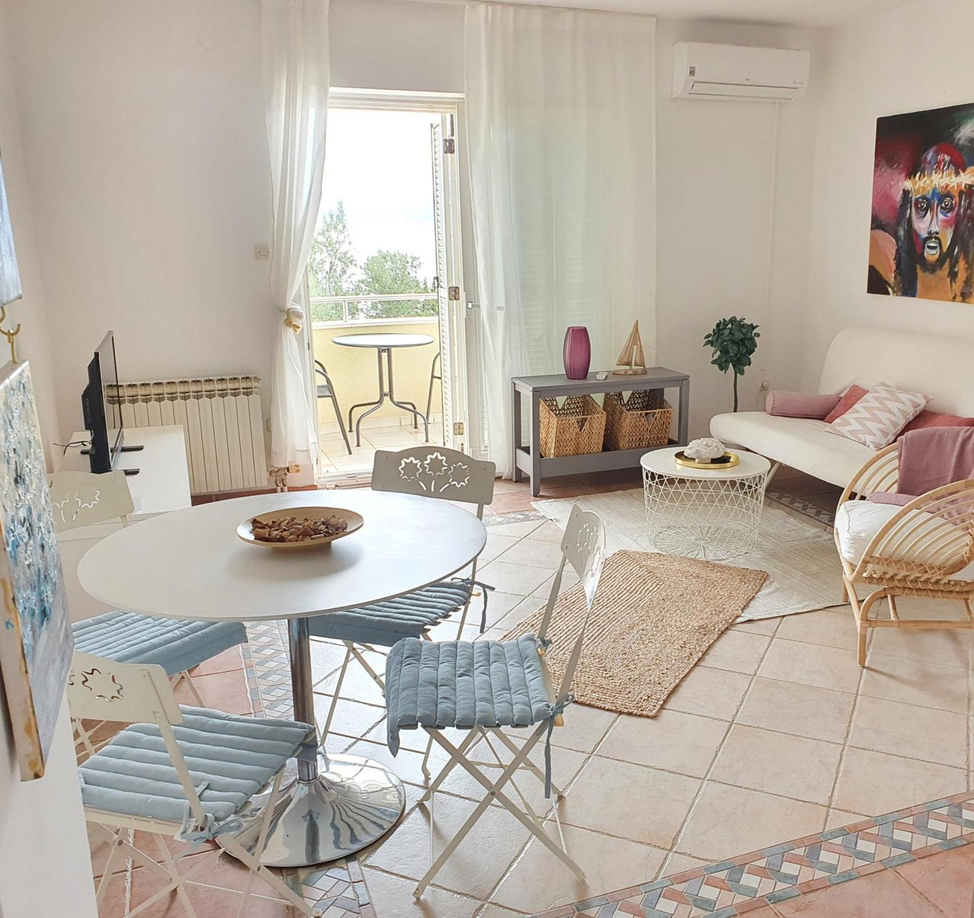 Apartments Lukas Novi Vinodolski Cameră foto